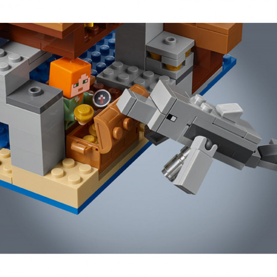 LEGO Minecraft Pirate Ship Adventure 386 Lego 103262 7