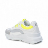 Sneakers σε κίτρινο χρώμα, με κορδόνια και χρωματιστές λεπτομέρειες, για κορίτσι XTI 107830 3