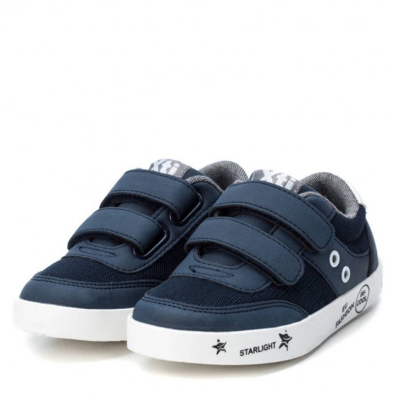 Sneakers με λουράκια Velcro,  σε σκούρο μπλε χρώμα, για αγόρι XTI 107858 