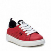 Κόκκινα sneakers, με λευκά κορδόνια XTI 107872 3