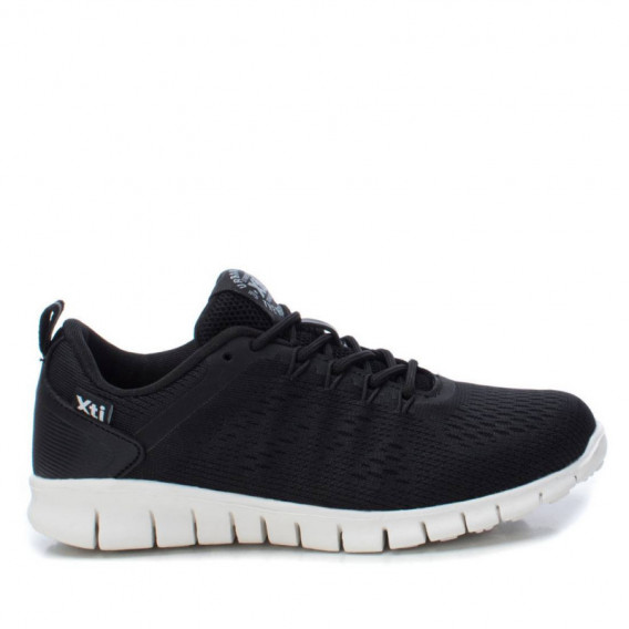Sneakers σε μαύρο χρώμα, για αγόρι XTI 107891 2