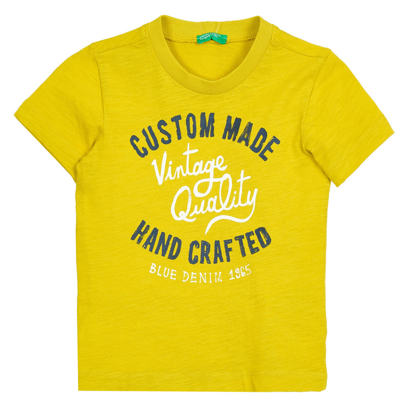 Βαμβακερή μπλούζα με κοντά μανίκια και επιγραφή, με κίτρινο χρώμα  224720