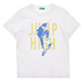 Βαμβακερό μπλουζάκι με την επιγραφή Jump high, white Benetton 225099 
