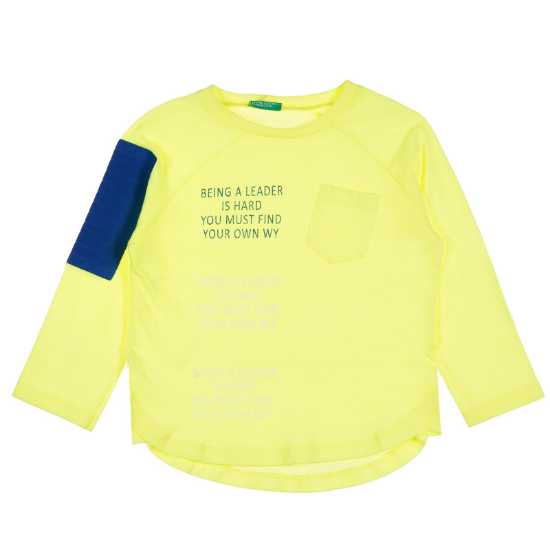 Βαμβακερή μπλούζα με μπλε λεπτομέρεια στο μανίκι, κίτρινη  228691