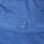 Βαμβακερό μπλε καπέλο για αγόρι Benetton 231752 2