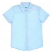 Βαμβακερό πουκάμισο με κοντά μανίκια και γιακά, γαλάζιο Benetton 232830 