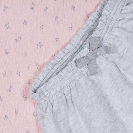Βαμβακερό σετ μπλούζας και σορτς για μωρό, σε ροζ και γκρι χρώμα Benetton 237071 3