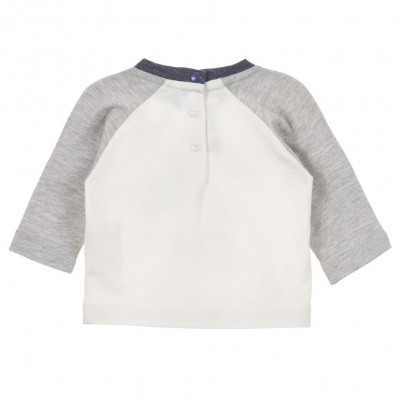 Λευκή βαμβακερή μπλούζα με στάμπα και μανίκια και γιακά σε αντίθεση Chicco 241303 2