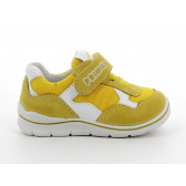 Αθλητικά παπούτσια με λευκές πινελιές, κίτρινα PRIMIGI 242418 2