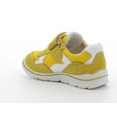 Αθλητικά παπούτσια με λευκές πινελιές, κίτρινα PRIMIGI 242419 3
