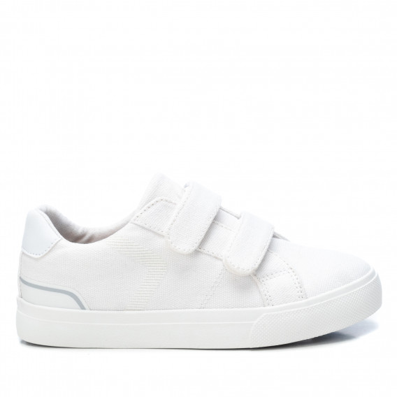 Πάνινα παπούτσια με velcro, σε λευκό χρώμα XTI 242872 
