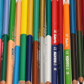 48 χρώματα + σετ ξύστρα με δίχρωμα μολύβια Kores 279231 2