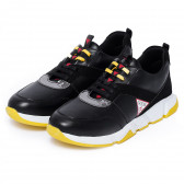 Αθλητικά παπούτσια RICKY με κίτρινες λεπτομέρειες, μαύρα Guess 280839 