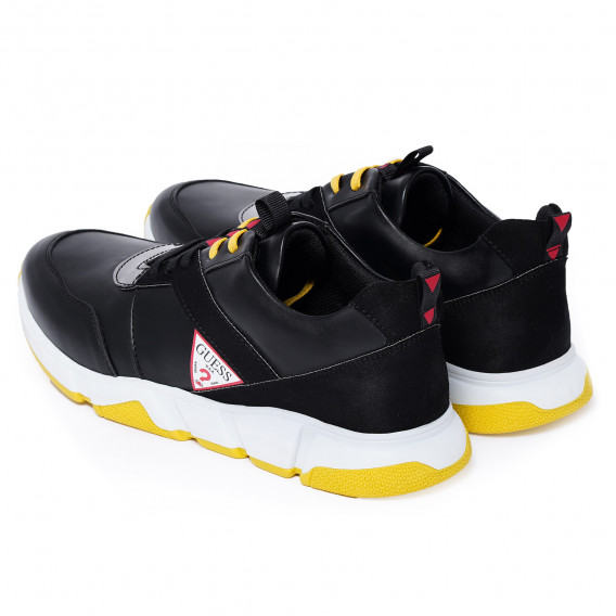 Αθλητικά παπούτσια RICKY με κίτρινες λεπτομέρειες, μαύρα Guess 280840 2