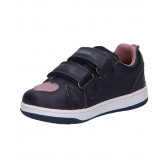 Αθλητικά παπούτσια με κεντημένες καρδιές, σε σκούρο μπλε χρώμα Geox 283126 2