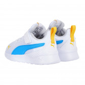 Αθλητικά παπούτσια με χρωματικές πινελιές και το λογότυπο της μάρκας, λευκό Puma 284226 2