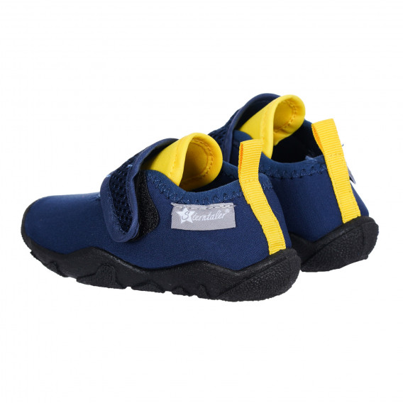 Παπούτσια θαλάσσης με velcro και κίτρινες λεπτομέρειες, μπλε Sterntaler 284643 2