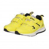 Αθλητικά παπούτσια με μαύρες λεπτομέρειες, κίτρινα Lee Cooper 296611 