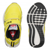 Αθλητικά παπούτσια με μαύρες λεπτομέρειες, κίτρινα Lee Cooper 296613 3