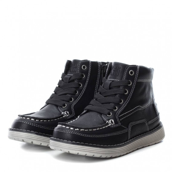 Μαύρες δερμάτινες μπότες για αγόρια με κορδόνια και φερμουάρ XTI 3107 