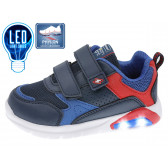 Φωτεινά αθλητικά παπούτσια με μπλε και κόκκινες λεπτομέρειες, μπλε Beppi 315479 