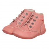 Ροζ δερμάτινες μπότες με διακοσμητικές ραφές KICKERS 332614 