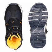Ψηλά αθλητικά παπούτσια με κίτρινες λεπτομέρειες, σκούρο μπλε Best buy shoes 334696 4