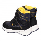 Ψηλά αθλητικά παπούτσια με κίτρινες λεπτομέρειες, σκούρο μπλε Best buy shoes 334698 2