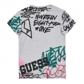 Γκρι μπλουζάκι με γραφικό έγχρωμο τύπωμα Guess 335081 4