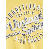 Κίτρινη βαμβακερή μακρυμάνικη μπλούζα με στάμπα vintage spirit Name it 336386 3