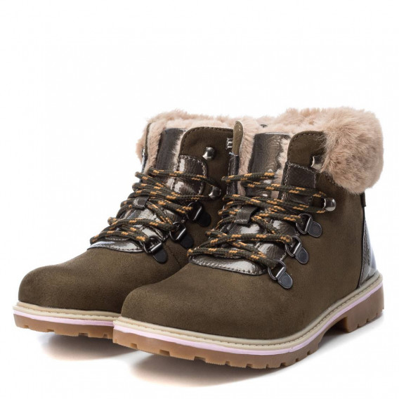 Μπότες για κορίτσια με διακοσμητική γούνα στην κορυφή XTI 75252 