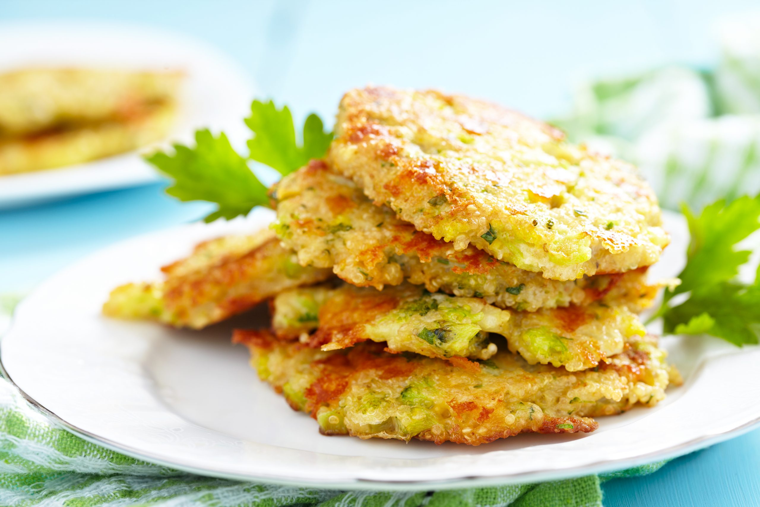 broccoli,cheddar,fritters,with,quinoa